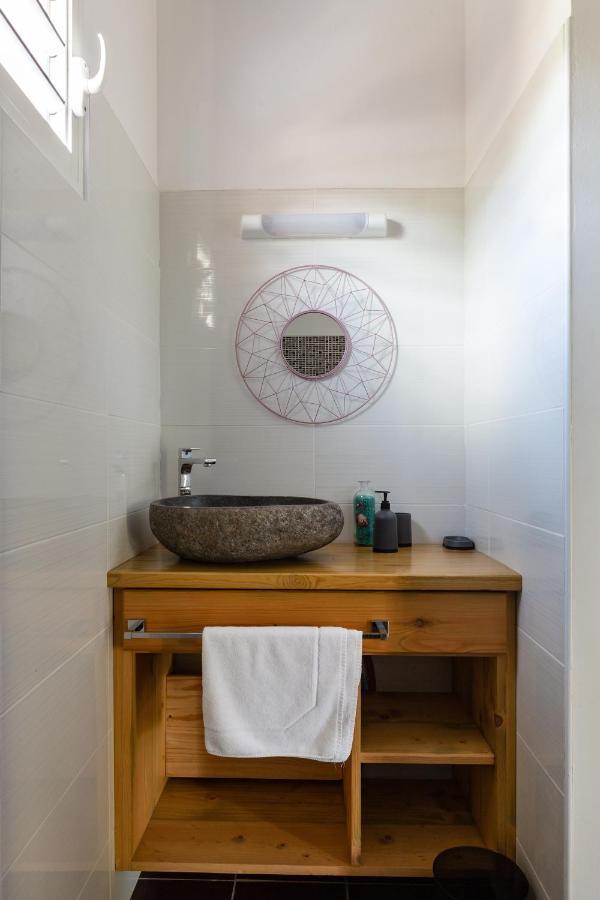 Apartament La Vie En Rose Sainte-Anne  Zewnętrze zdjęcie